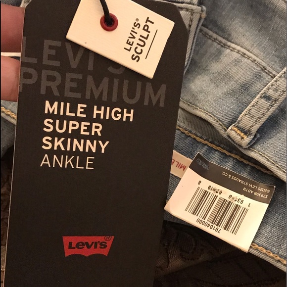 Levis jeans - Picture 9 of 11